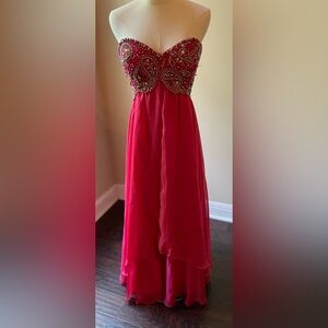 129 Elegant Strapless raspberry Pink Evening Gown